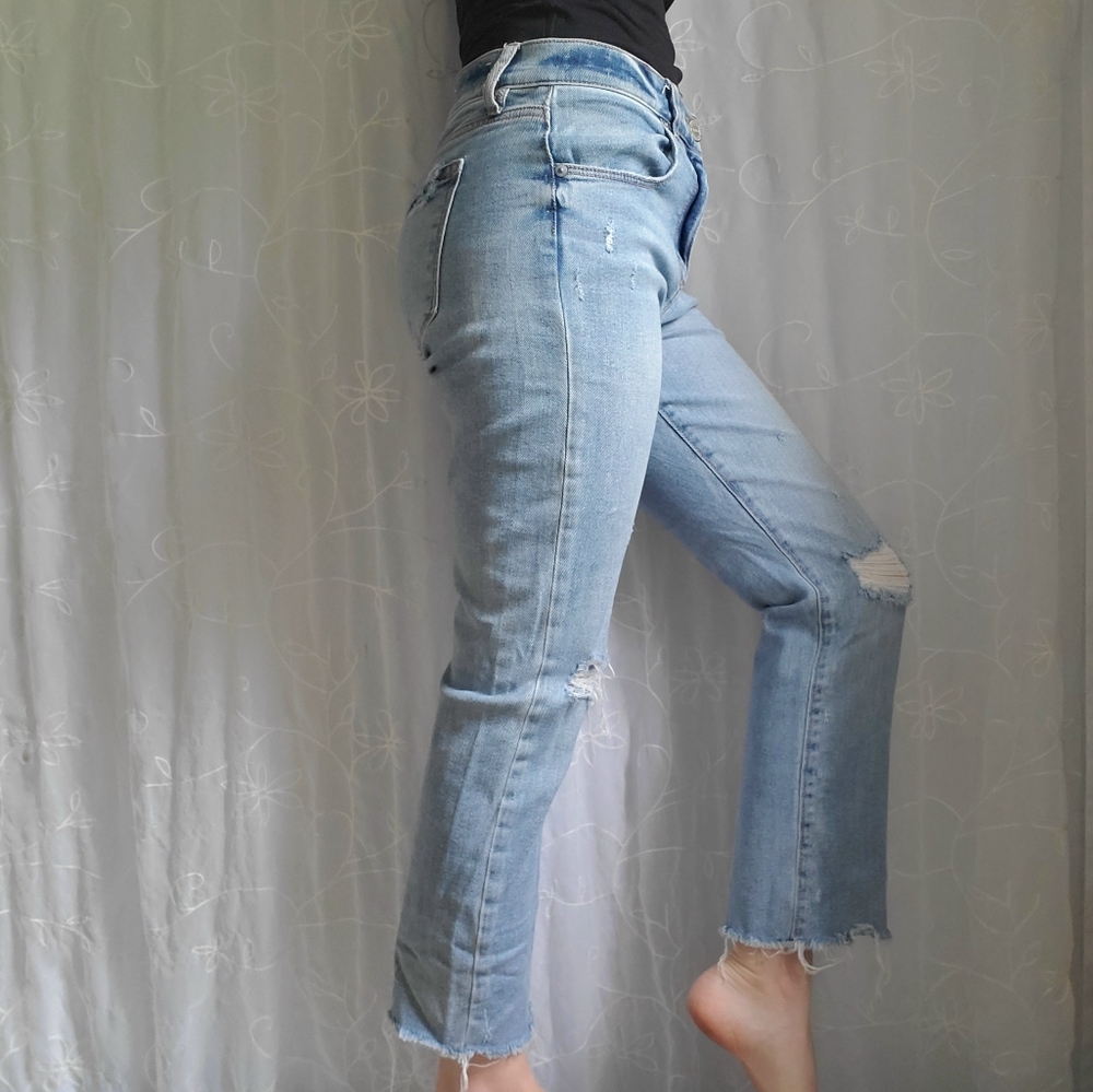 LOFT distressed, ripped & cropped light wash jeans